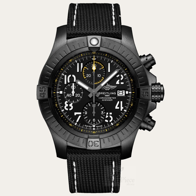 BREITLING Avenger Chronograph 45 Night 